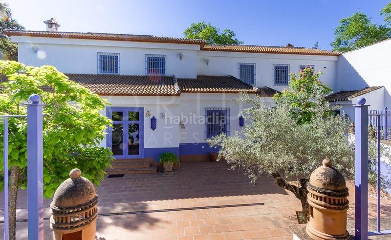 Foto f02a6dde-0afa-461d-8eab-0add18ac8786. Casale in avenida llano de pablo picasso 16 in Archidona