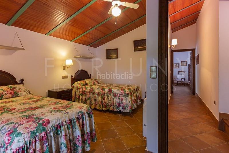 Foto 37f6a378-8111-4136-aa63-96ca3f40afb3. Mas dans avenida llano de pablo picasso 16 dans Archidona