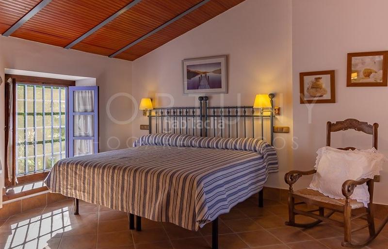 Foto 4b83fc5e-0705-4580-8246-fdab85a67bde. Mas dans avenida llano de pablo picasso 16 dans Archidona