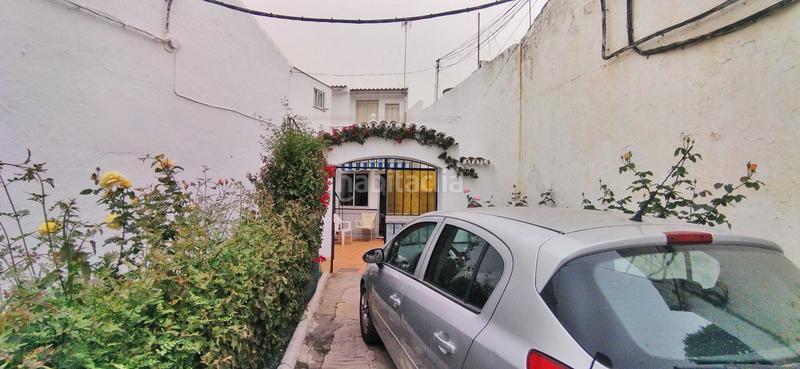 Foto 4e969b9a-3f2f-44bf-98e6-541a622acfc4. Casa adosada espaciosa casa en una sola planta en el casco antiguo en Estepona