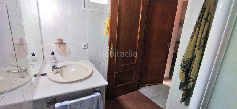 Foto feb6b99b-3a42-45c3-9739-f5c81d99d3b1. Casa adosada espaciosa casa en una sola planta en el casco antiguo en Estepona