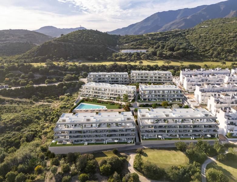 Foto 82905ecb-30a3-4daf-942a-a6728047b568. Apartament amb aparcament piscina a Valle Romano Golf Estepona