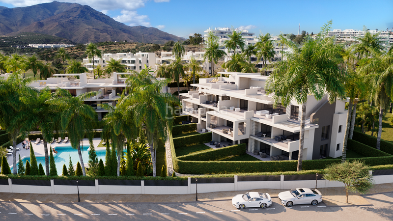Foto dd979ac8-7563-47cf-aa0a-2dee2e1f7b43. Piccolo appartamento con parcheggio piscina in Bahía Dorada Estepona