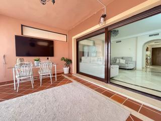 Maison jumelée à Bahía Dorada. Adosada en primera línea de golf en una de las zonas con mayor p