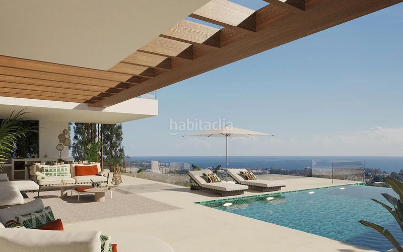 Foto 2baf3c83-1b04-46d7-bf52-bf50838336a4. Casa amb aparcament piscina a La Concha - Resina Golf Estepona