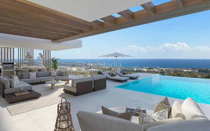 Foto c2c89c8e-e11f-4500-a62e-5e4c490d3a50. Casa amb aparcament piscina a La Concha - Resina Golf Estepona
