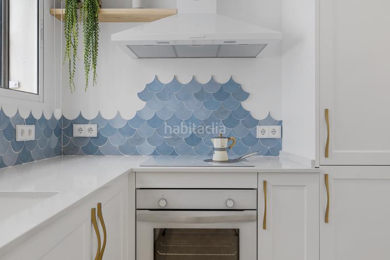 Foto 97ea220f-c027-4af0-b440-fbd932abb63f. Apartamento céntrico piso recientemente renovado de dos dormitorios a un paso de la playa en Estepona