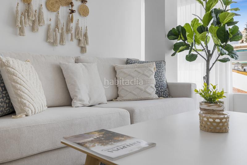 Foto e8490bf6-8d72-4028-b2f8-f47c7d4624c9. Apartamento céntrico piso recientemente renovado de dos dormitorios a un paso de la playa en Estepona