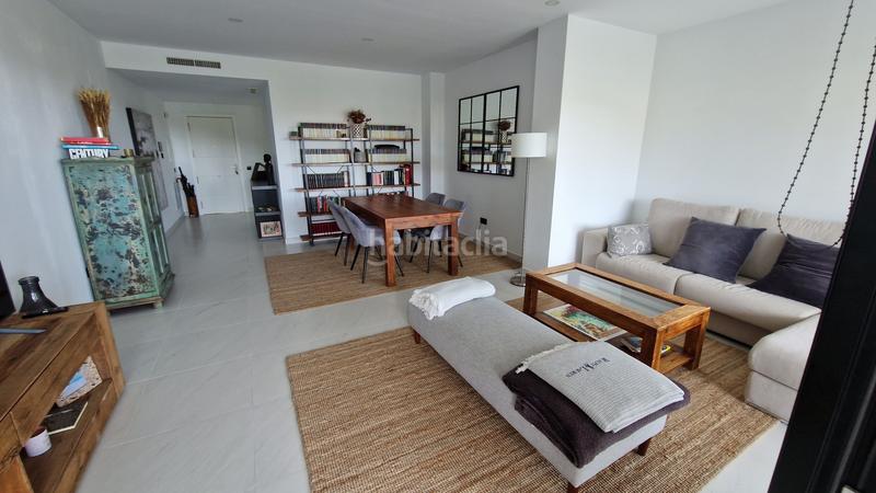 Foto 30e68a9e-77c8-43c9-816f-cd7e1be9d5ad. Appartement avec parking piscine dans altos de Estepona Estepona