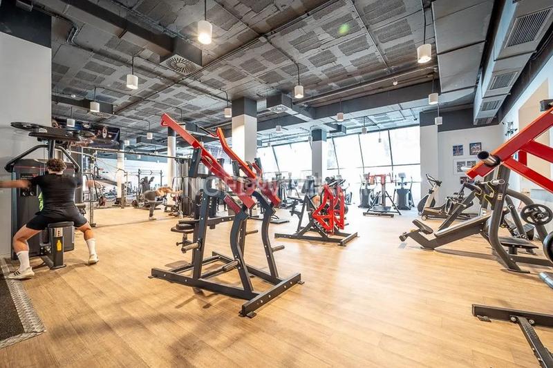 Foto 9d04f1c1-6d27-48af-ac07-c790a310583e. Appartement avec parking piscine dans altos de Estepona Estepona