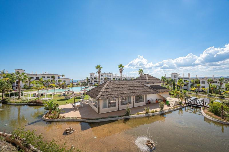 Foto e1e51fd5-2eaa-45d1-a72a-08bdcd9dcc05. Appartement avec parking piscine dans altos de Estepona Estepona