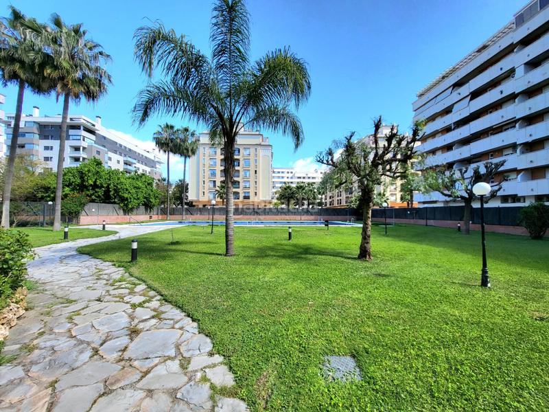Foto 16cb281f-46b3-4c3b-a366-966e15b855e9. Appartement avec piscine dans Centro Estepona