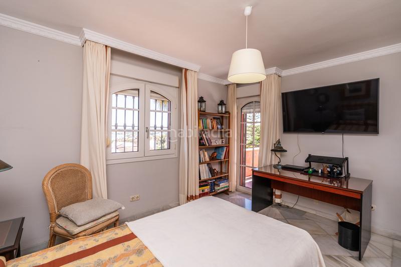 Foto 4f3cf647-89c4-4d7f-8a65-e4ca0e070a11. Maison avec parking piscine dans Seghers Estepona