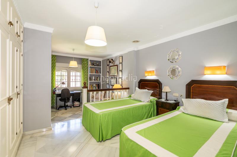 Foto d993013d-a1ac-4bb0-bdac-08dc974fc3f0. Maison avec parking piscine dans Seghers Estepona