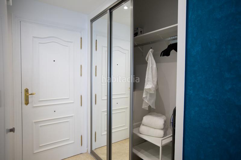 Foto 579827d3-97dd-4a47-be7a-e9dd196de234. Estudio impresionante estudio en marina bay, frontal al mar, en primera línea de playa junto a la playa del cristo. en Estepona