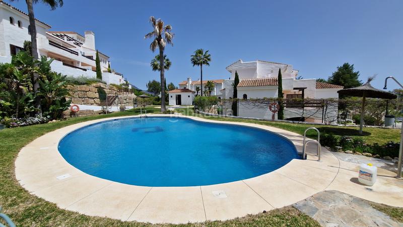 Foto 0a5835c1-93f1-4192-93a9-efb0af93a7a6. Ático increíble ático de 2 dormitorios con increíbles vistas al mar en doña julia, residencial mirabella en Casares