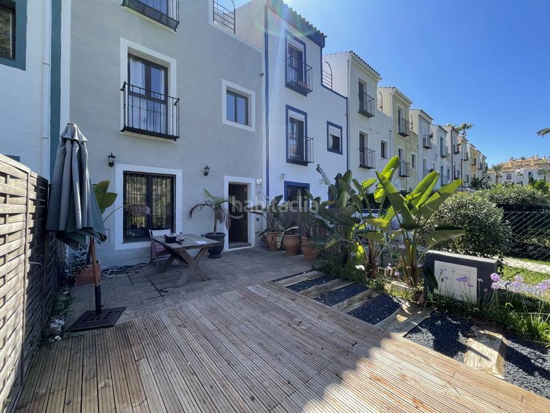 Foto 257afd64-d4b1-4ec8-bb5e-a137336b1fae. Casa adosada adosado de 3 dormitorios playa con vistas y excelente ubicación en Casares