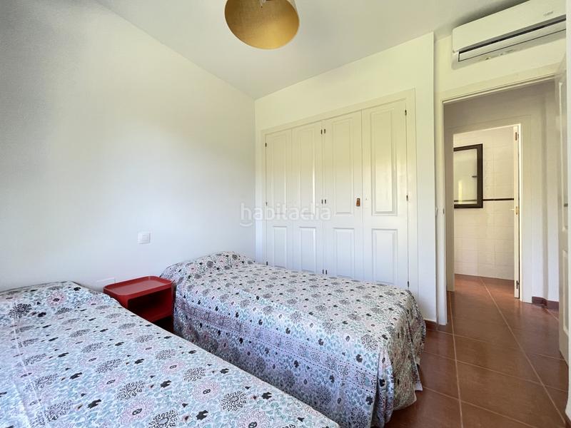 Foto db627dd4-710f-4f7f-a9e6-7e6ef3ae01a7. Casa adosada adosado de 3 dormitorios playa con vistas y excelente ubicación en Casares