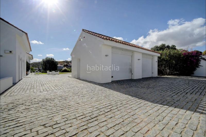 Foto e61b9869-f439-442b-ab5e-751c4705fd9b. Casa amb calefacció aparcament piscina a San Luis de Sabinillas Manilva