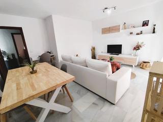 Apartament a Sierra de Estepona - Avda. de Andalucía. Precioso apartamento en estepona centro