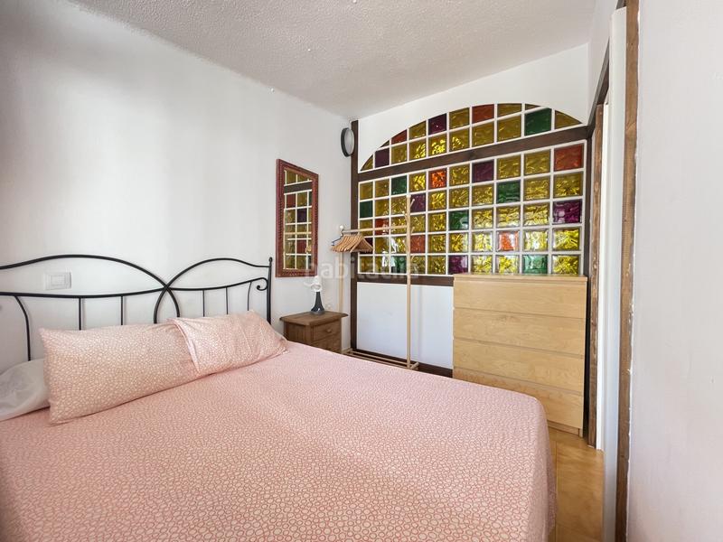 Foto 18abbfa8-6af2-4f8f-9837-a126faf6fa01. Apartamento  en playa del cristo, comodidad junto al mar en Estepona
