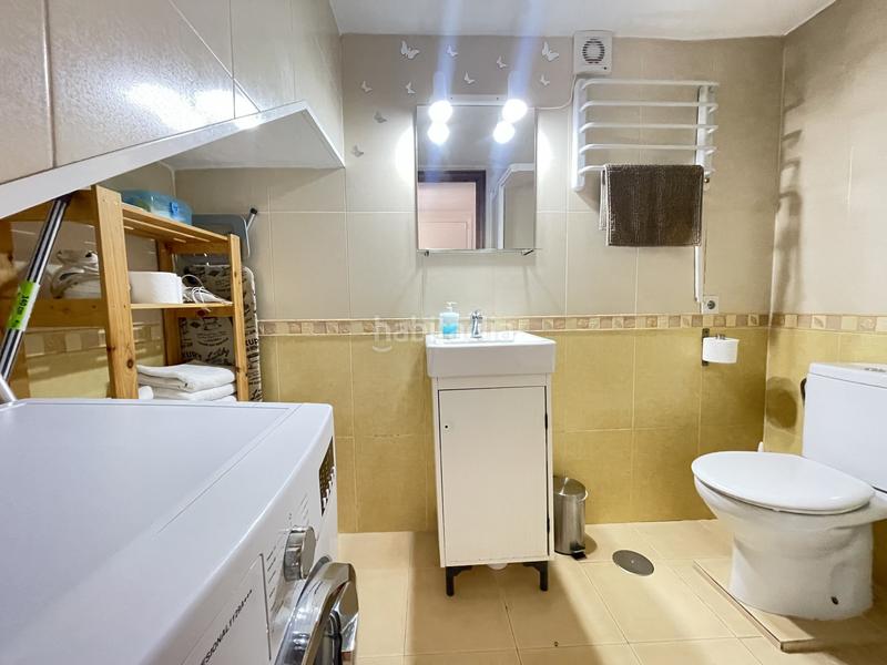 Foto 5f7fd010-7876-4b21-be4d-21eb2e35af72. Apartamento  en playa del cristo, comodidad junto al mar en Estepona