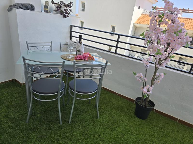 Foto 5704cb39-aa60-4a63-892d-0aefee199e2d. Apartamento fantástico apartamento de 2 dormitorios en primera línea de playa en la urbanización aldea beach, , muy cerca del puerto en Manilva