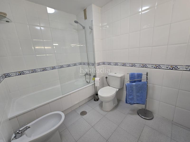Foto 7180dae6-10e2-494d-a550-4f2138ad4eea. Apartamento fantástico apartamento de 2 dormitorios en primera línea de playa en la urbanización aldea beach, , muy cerca del puerto en Manilva