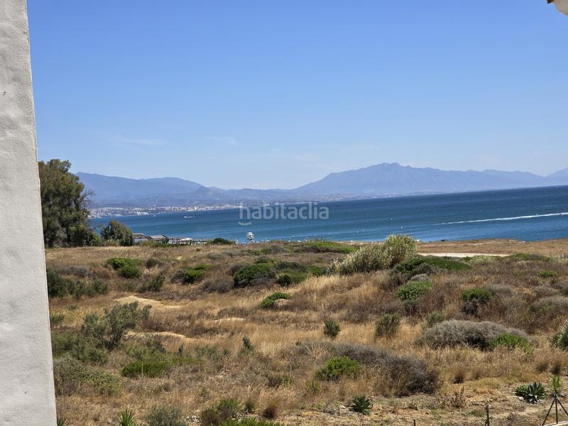 Foto d4b5f129-bc27-4c00-90cd-bb42af94f921. Apartamento fantástico apartamento de 2 dormitorios en primera línea de playa en la urbanización aldea beach, , muy cerca del puerto en Manilva