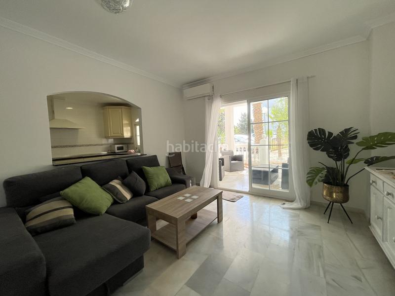 Foto addc0ef1-375d-4ca3-9533-bcc24ff8f06f. Planta baja apartamento en planta baja con varias terrazas golf en Estepona