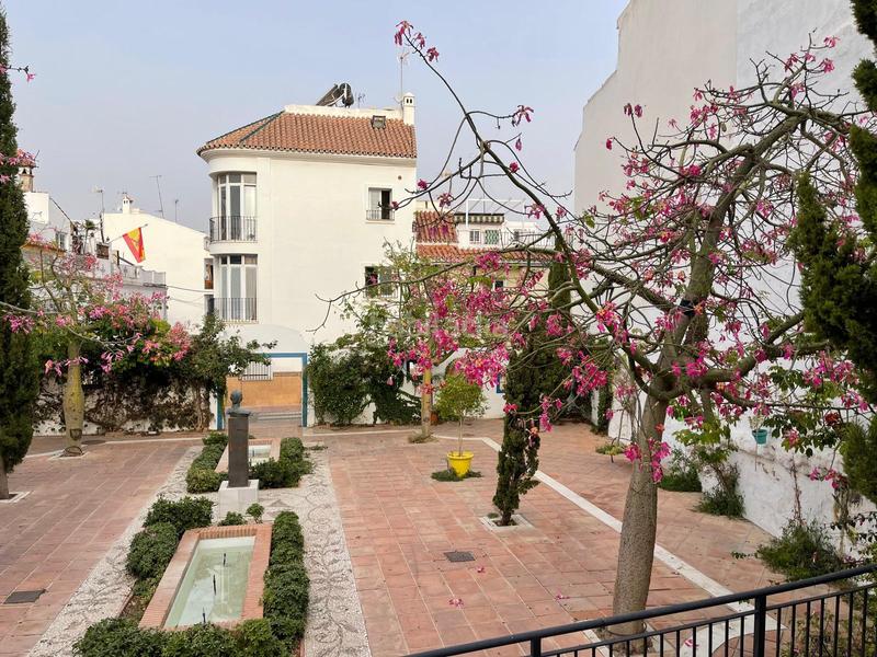 Foto 393951a7-a39f-443c-8186-5fa7e123e22e. Terreno residencial solar en el Centro histórico ubicación privilegiada y excelentes vistas en Estepona