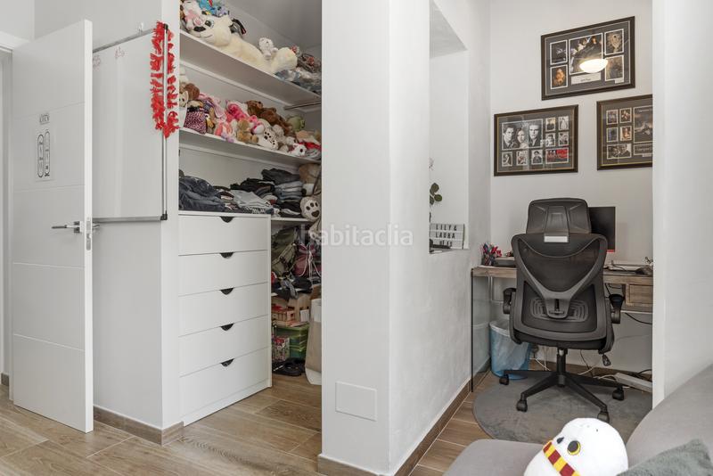 Foto 8b7b87df-f259-4467-866a-b72cae63ebfb. Reihenhaus mit parking in Centro Estepona