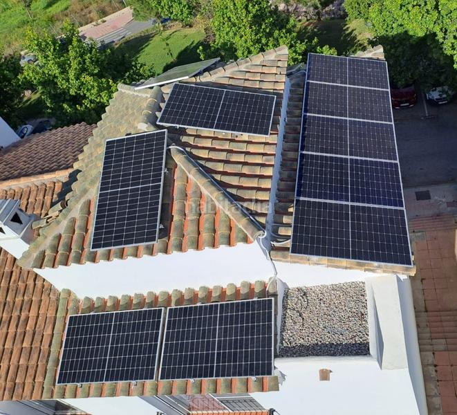 Foto e922a4e3-87d9-4ee3-b0e7-83973eb11eac. Reihenhaus mit parking in Centro Estepona