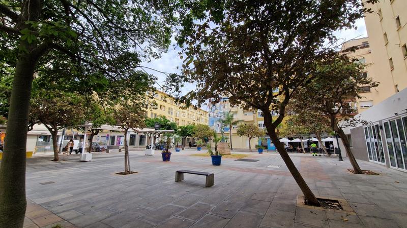Foto c67e7378-9dd5-45e0-b804-e447406edef6. Apartament amb aparcament a Centro Estepona