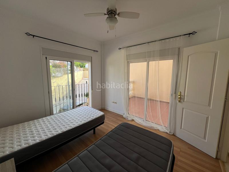 Foto afaf7a17-3c8c-4192-ac39-fce303201394. Casa adossada amb aparcament piscina a Seghers Estepona