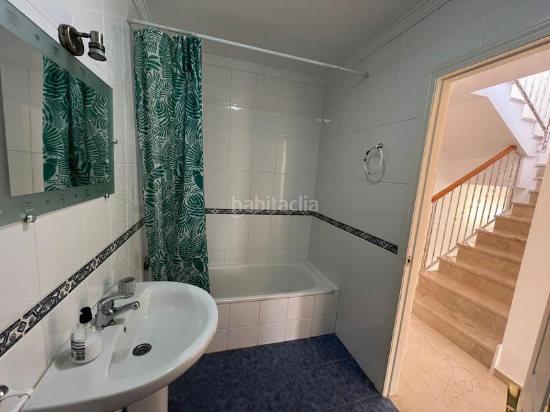 Foto c7fe5fc8-6c99-4613-bdab-460a8007f17e. Casa adossada amb aparcament piscina a Seghers Estepona