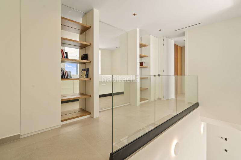 Foto cdc7645d-b981-4098-9f94-f8b7f295e38a. Maison avec parking piscine dans Chullera Manilva