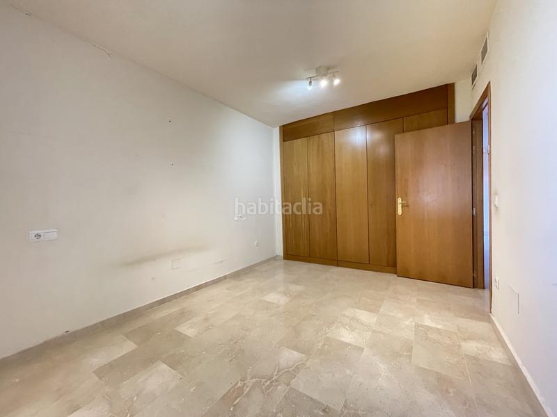 Foto a7e2666f-9268-4c2f-b8eb-b388f5131ae6. Piccolo appartamento con parcheggio piscina in puerto de Estepona Estepona