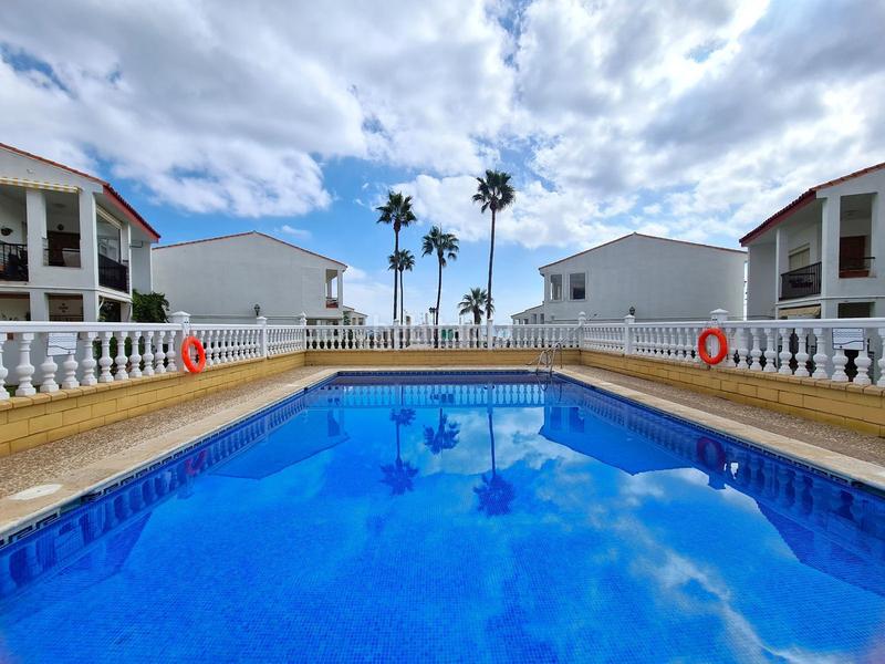 Foto 9359f8c0-e16a-4a05-ad3d-811f37f70414. Apartment with parking pool in Chullera Manilva