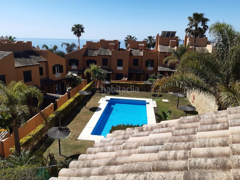 Foto 1d273cd8-2459-4a32-b05d-c1fd5dcac334. Location maison jumelée avec parking piscine dans Guadalobón Estepona