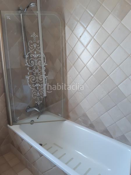 Foto e01a035f-d822-44bd-b5b6-824deb473dd6. Rent semi detached house with parking pool in Guadalobón Estepona