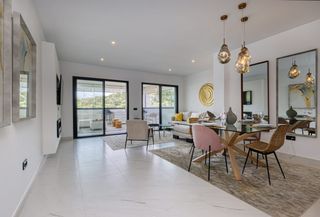 Apartament a Altos de Estepona. Apartamento exclusivo y moderno, ubicado en la prestigiosa urban