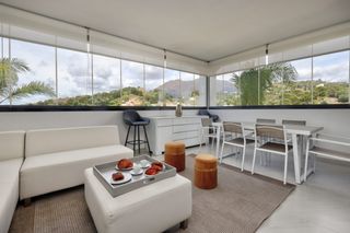 Apartament a Altos de Estepona. Apartamento exclusivo y moderno, ubicado en la prestigiosa urban