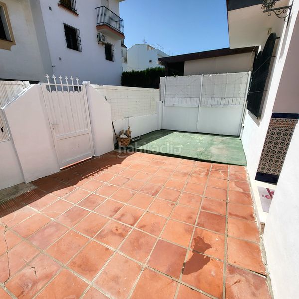 Foto 58a751d7-c7cf-4f8f-80c6-f1e67184310d. Casa aparellada amb aparcament a Manilva pueblo Manilva