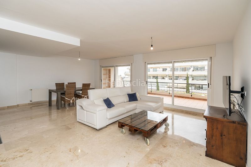 Foto c9c94722-3c14-4623-8104-5920d12e7b30. Àtic amb calefacció aparcament piscina a Guadalmina Alta Marbella