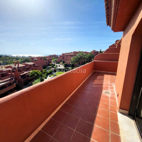 Foto b6a5298f-19df-4282-b83c-d1aa525022aa. Àtic amb aparcament piscina a Buenas Noches Estepona