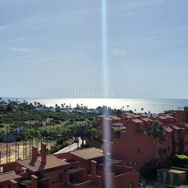 Foto e3c2bc36-02b9-4658-b4ba-cc192a87d8b8. Àtic amb aparcament piscina a Buenas Noches Estepona