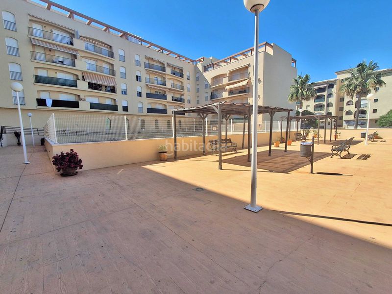 Foto bd446495-51c9-4dde-b18f-3ae29a9a91c3. Pis amb piscina a San Luis de Sabinillas Manilva