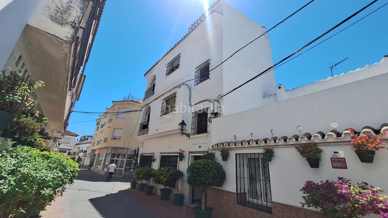 Foto 854b1c90-5ddb-41c0-8744-69405bbb2f54. Edificio in Centro Estepona