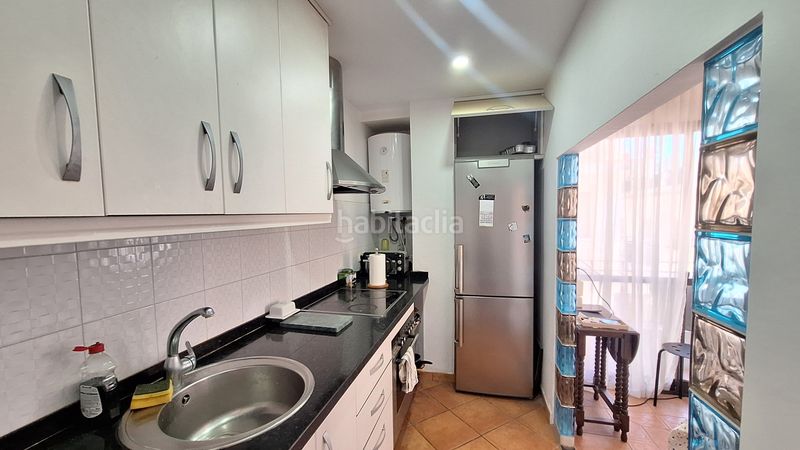Foto b7fd1d8a-6425-4e36-9c9e-1440ee2965e1. Edificio in Centro Estepona